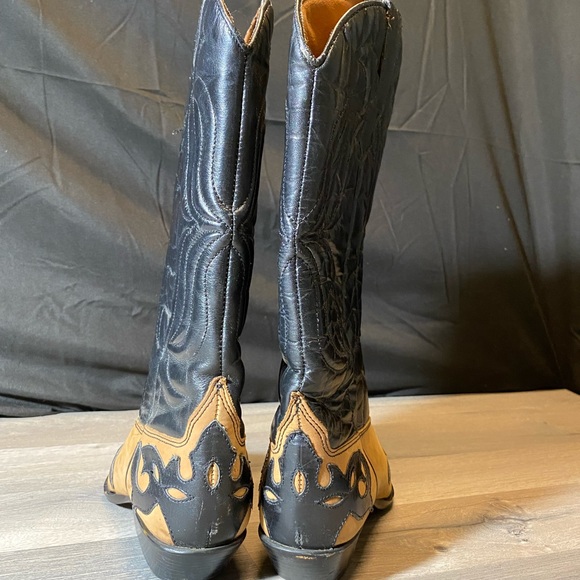 Like New Handmade Circle H Boots - Picture 3 of 5